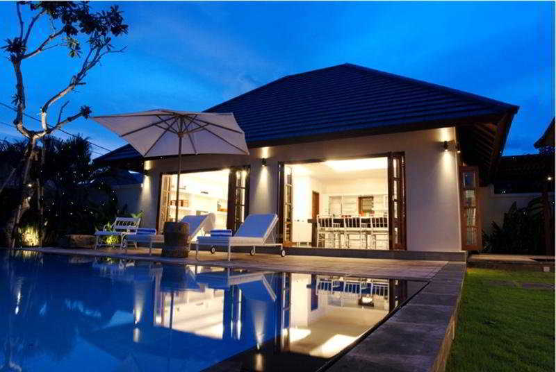 Nunia Boutique Villa Seminyak Exterior foto