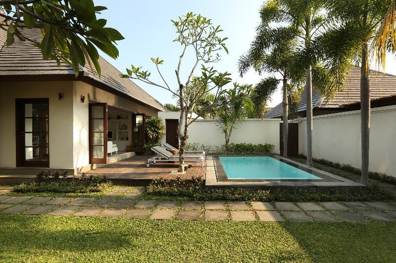 Nunia Boutique Villa Seminyak Exterior foto